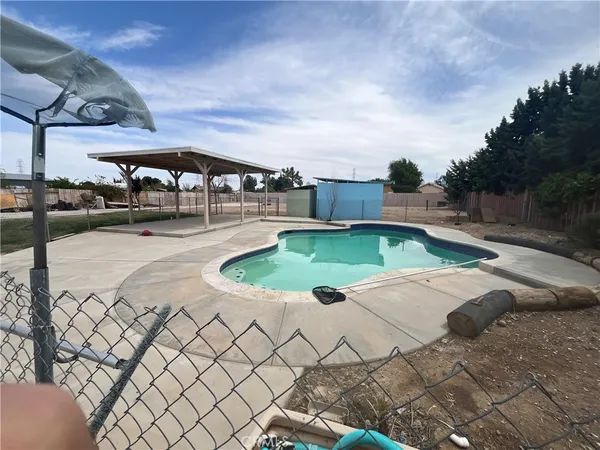 $2,800 | 11559 Low Chaparral Drive, Victorville, CA 92392