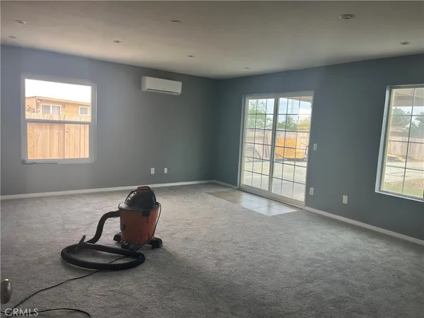 $2,800 | 11559 Low Chaparral Drive, Victorville, CA 92392