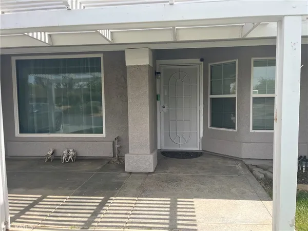 $2,800 | 11559 Low Chaparral Drive, Victorville, CA 92392