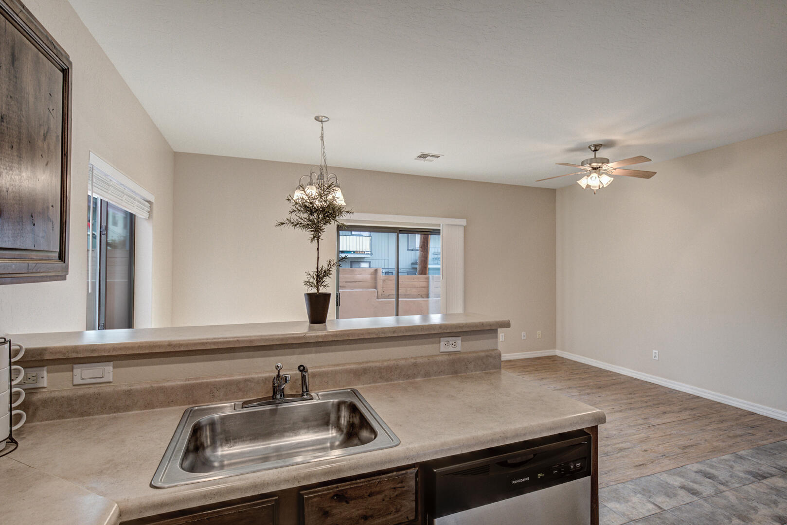 308 West Frontier Street, Unit C Payson, AZ 85541 - Photo 14 of 34 034.jpg