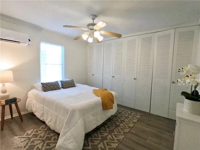 $1,400 | 801 Henry Clay Avenue, Unit 200, New Orleans, LA 70118