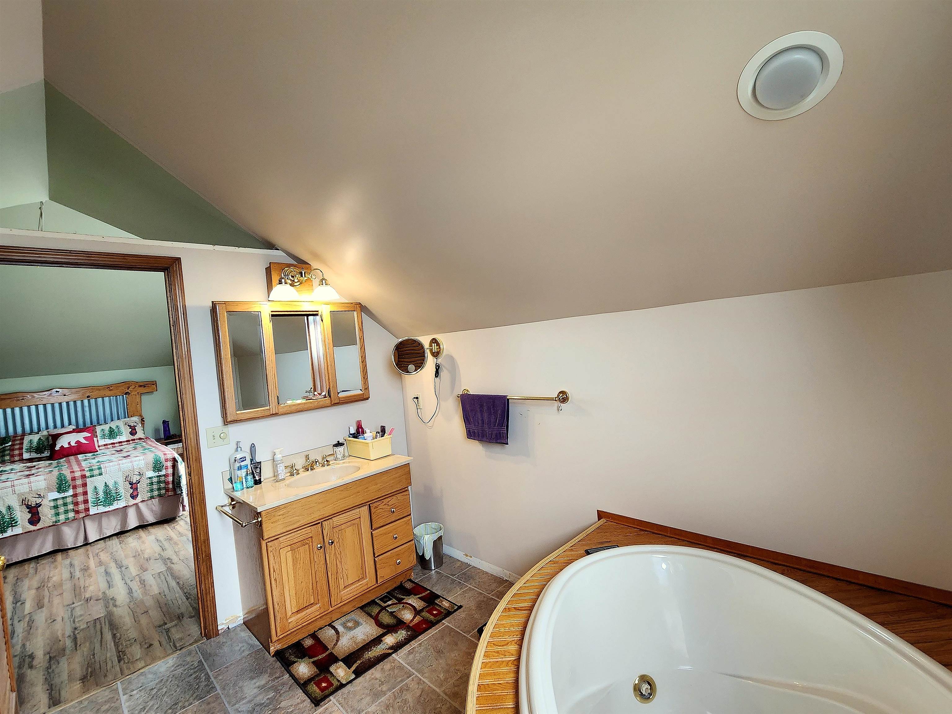 932 Wheeler Road Bay City, MI 48706 - Photo 36 of 49 Gallery Image 36
