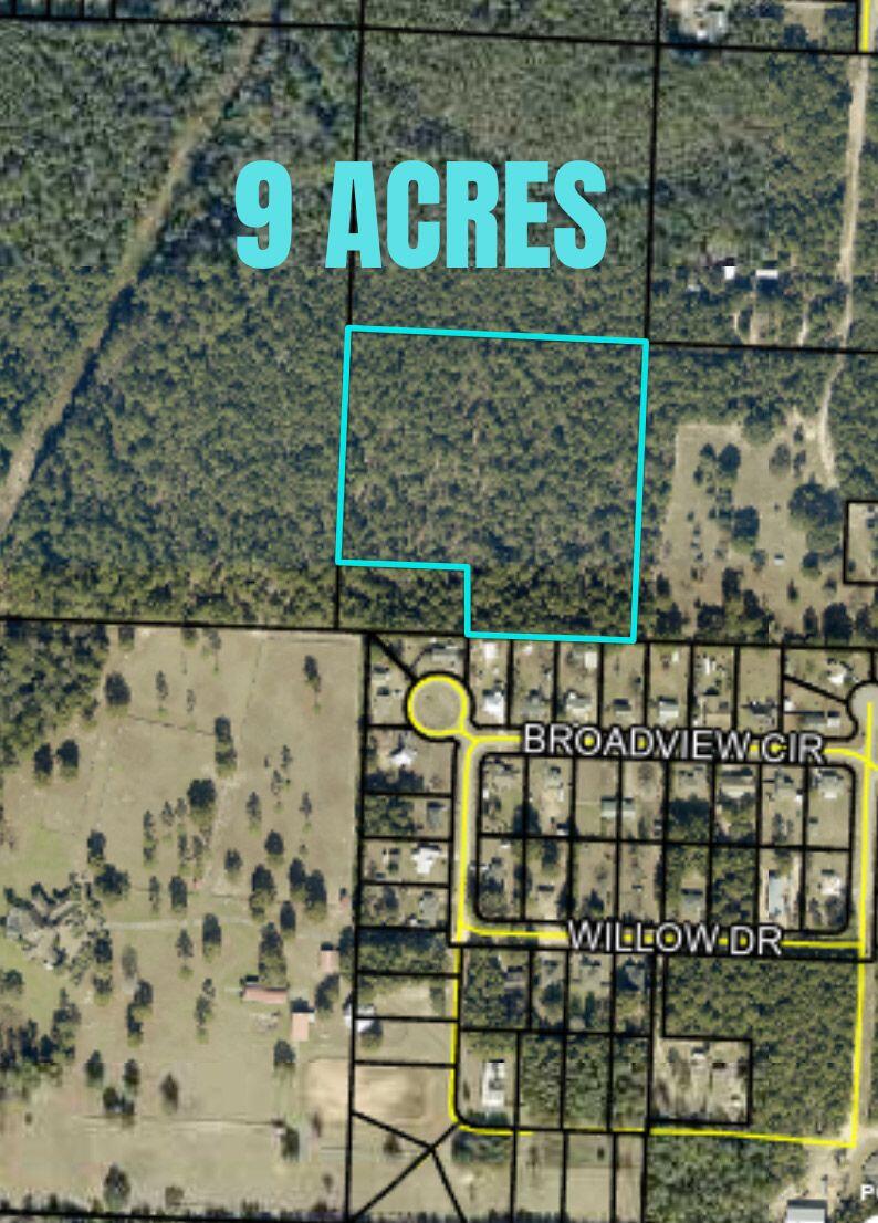 0 Santee Street Crestview, FL 32539 - Photo 4 of 5 a bathroom with a shower