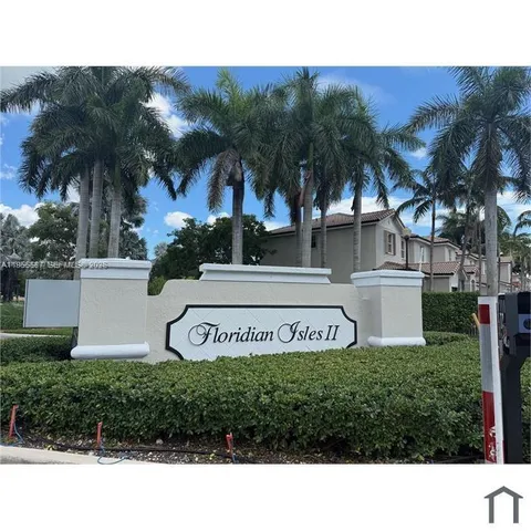 $2,400 | 1018 Northeast 42nd Avenue, Homestead, FL 33033