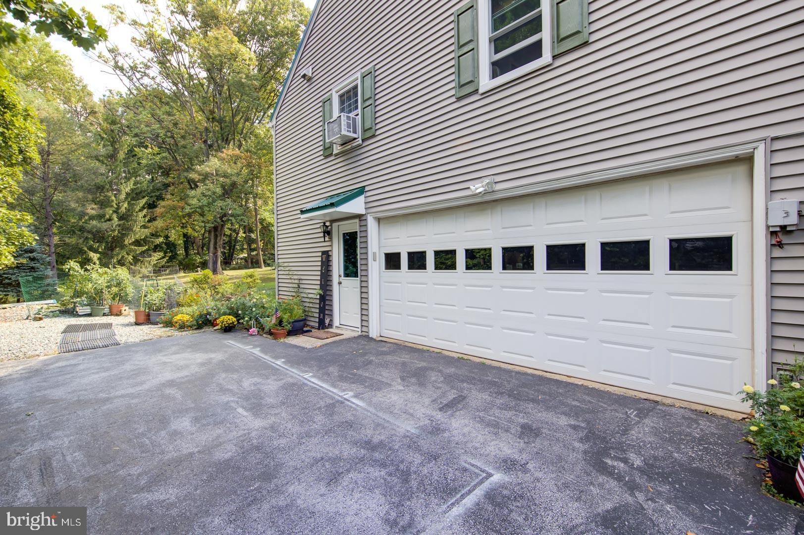 269 Cassatt Road Berwyn, PA 19312 - Photo 6 of 26 2-Car Side Entry Garage