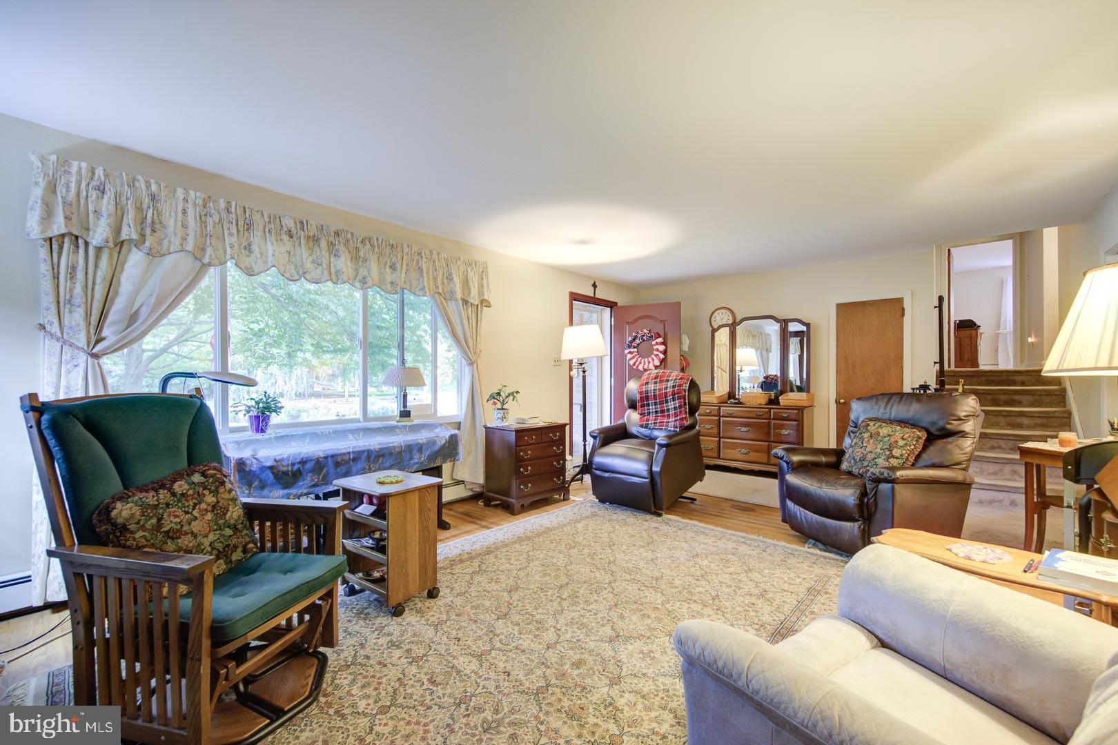 269 Cassatt Road Berwyn, PA 19312 - Photo 10 of 26 Living Room