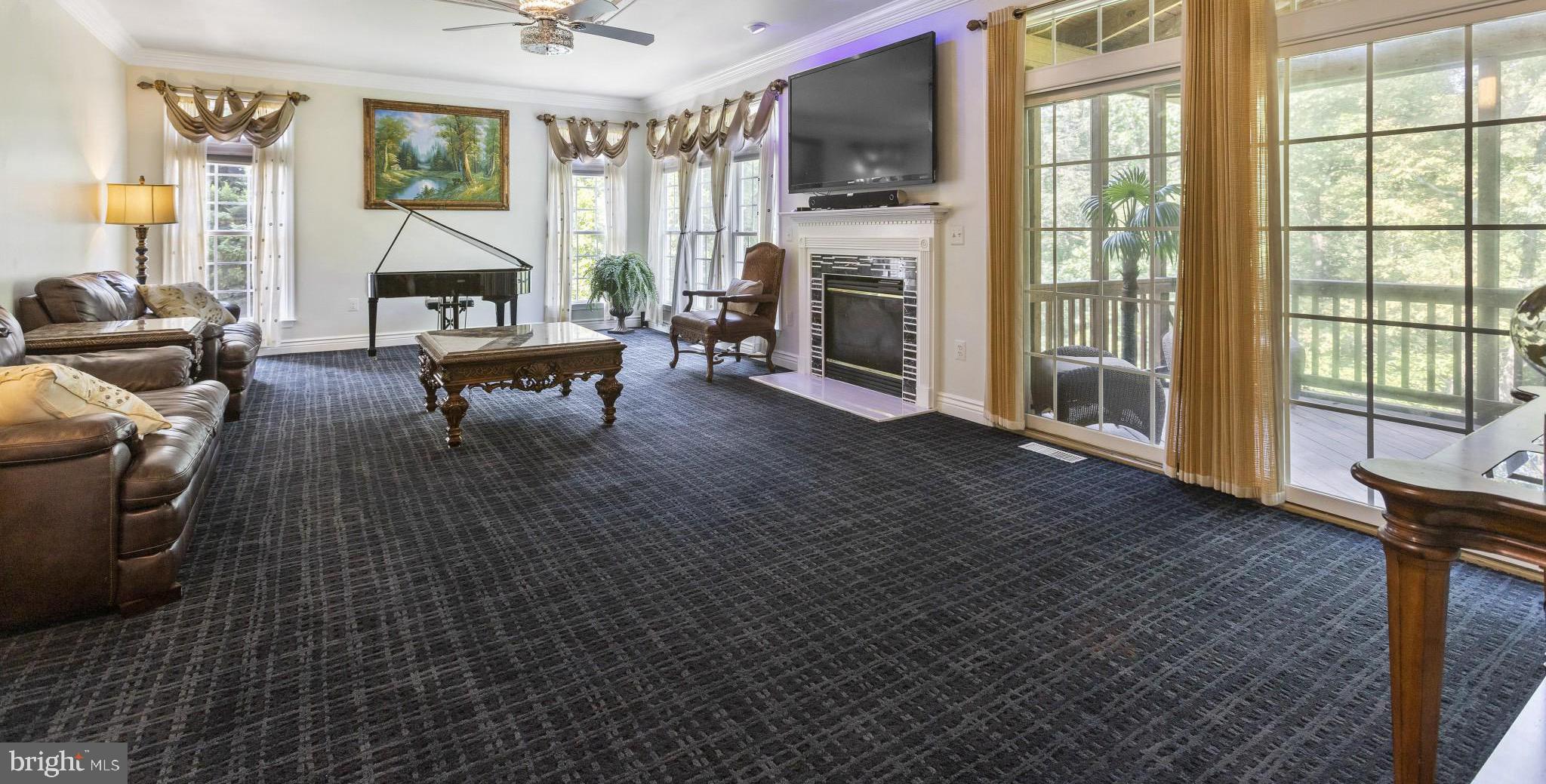 8006 Pohick Road Springfield, VA 22153 - Photo 51 of 70 Family Room