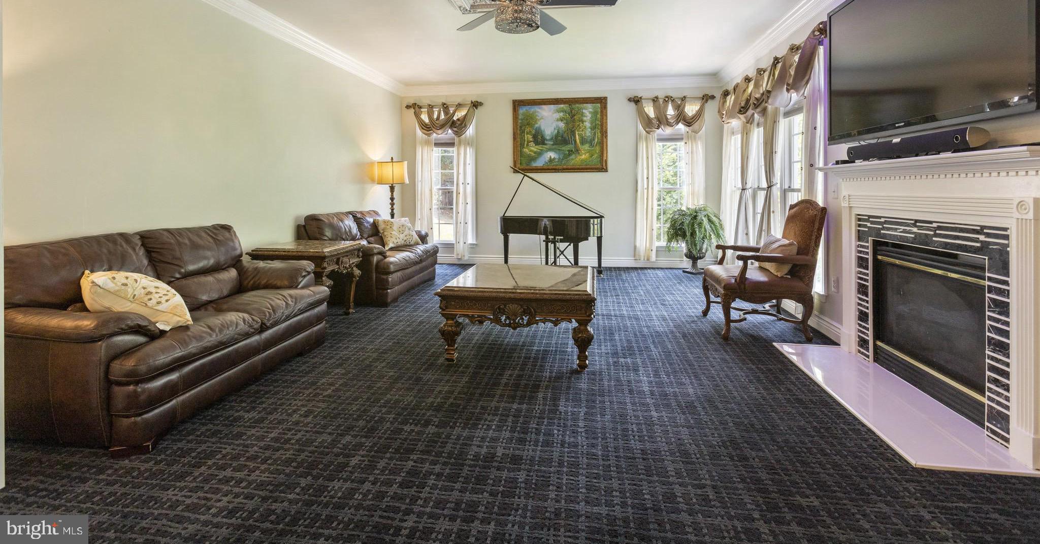 8006 Pohick Road Springfield, VA 22153 - Photo 53 of 70 Family Room
