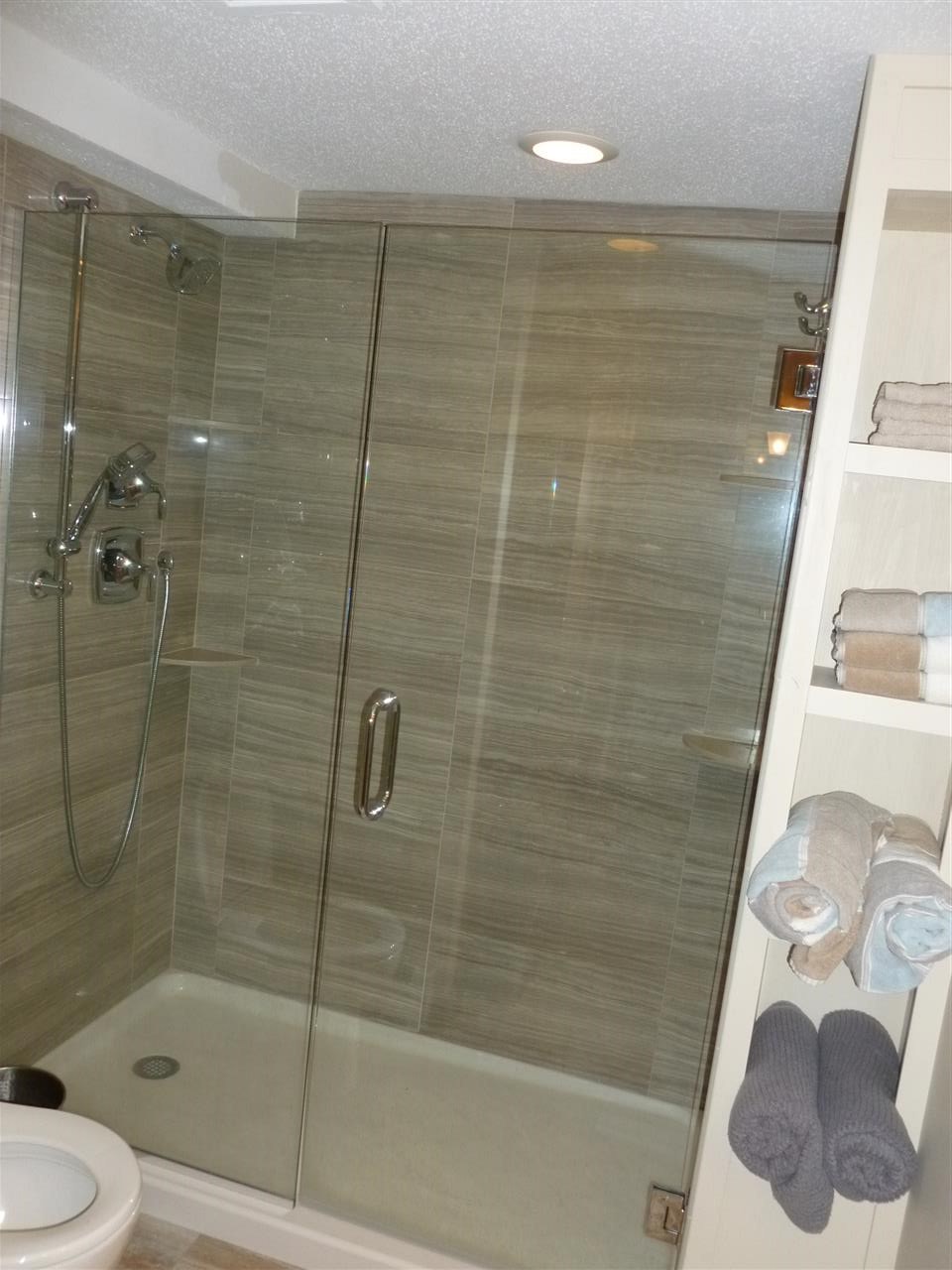 281 Falls Brook Road, Unit 207 Killington, VT 05751 - Photo 11 of 17 Gallery Image 11