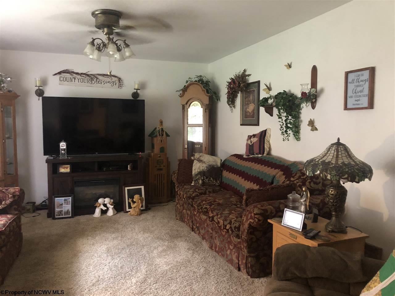 2674 Crooked Run Road Clarksburg, WV 26301 - Photo 11 of 23 Gallery Image 11
