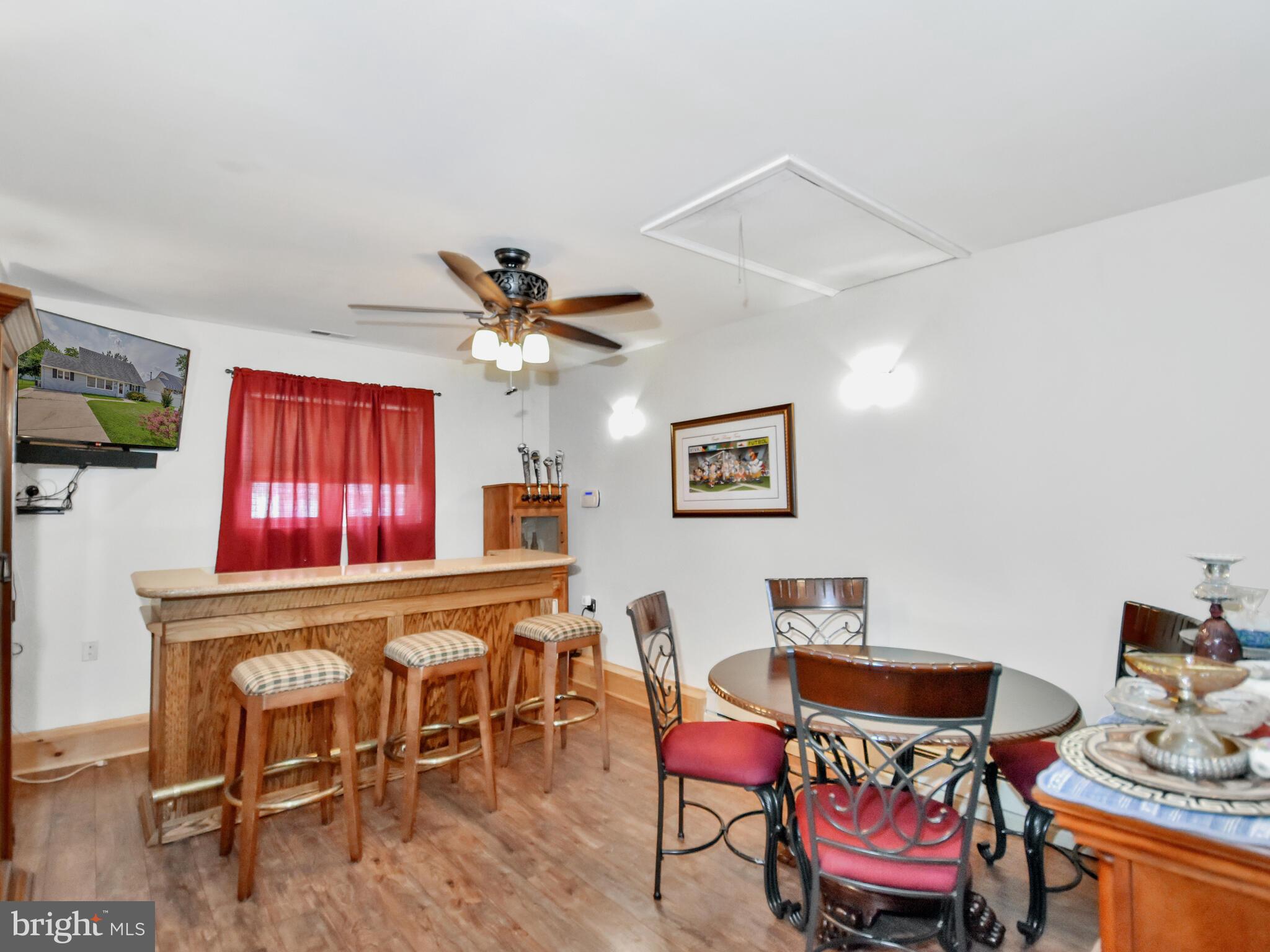 21 MacIntosh Road Levittown, PA 19056 - Photo 7 of 20 Gallery Image 7