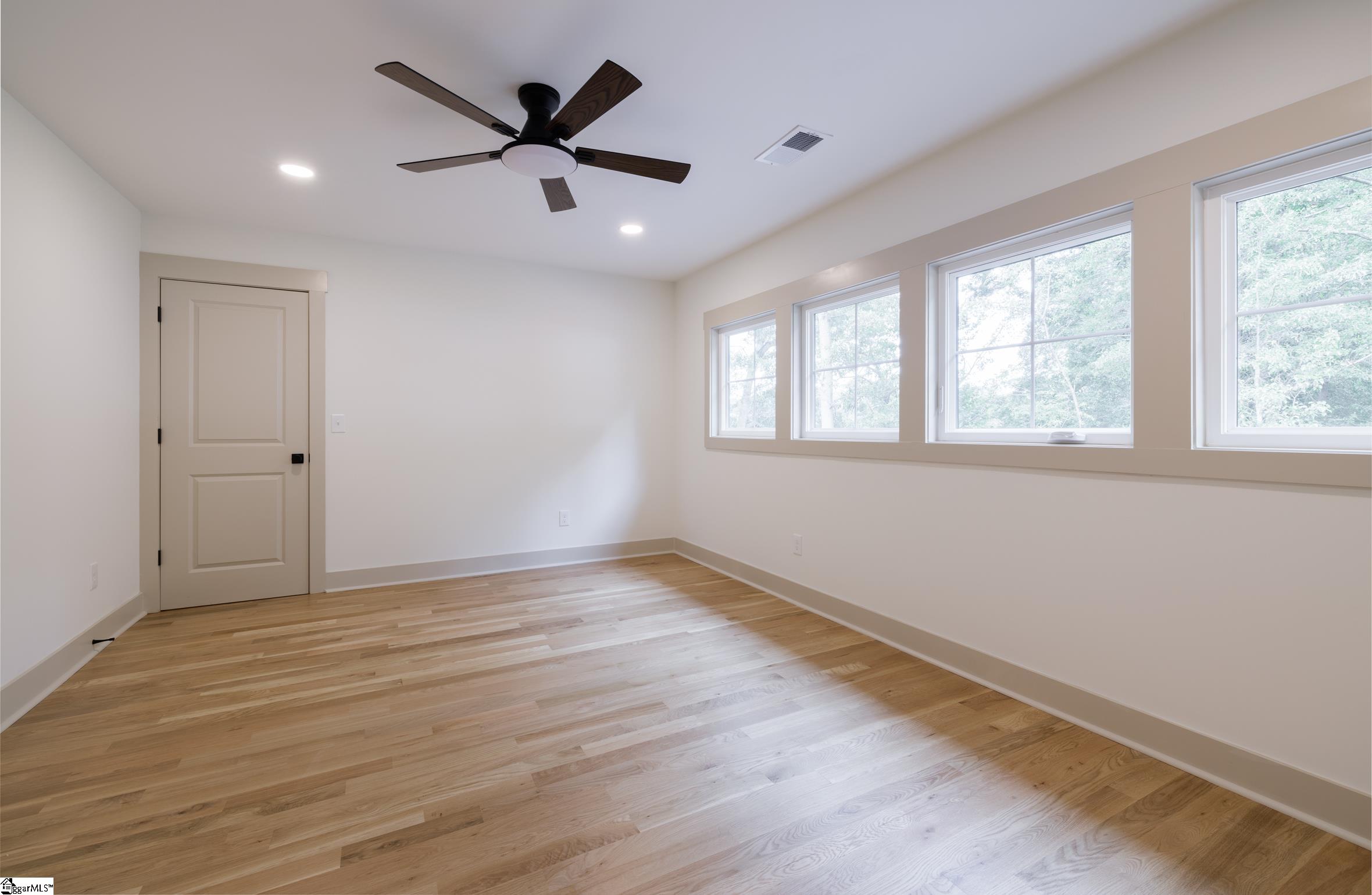 7 Dixie Avenue Greenville, SC 29607 - Photo 29 of 44
