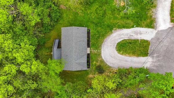 $264,900 | 120 Sunnybrook Drive, Burns, TN 37055