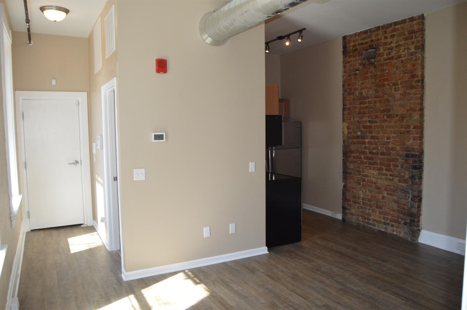 1342 Walnut Street, Unit 2 Cincinnati, OH 45202 - Photo 6 of 13