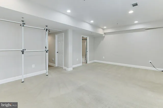 $5,200 | 2022 North Culpeper Street, Arlington, VA 22207