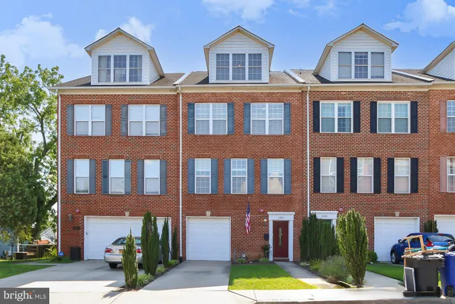$5,200 | 2022 North Culpeper Street, Arlington, VA 22207