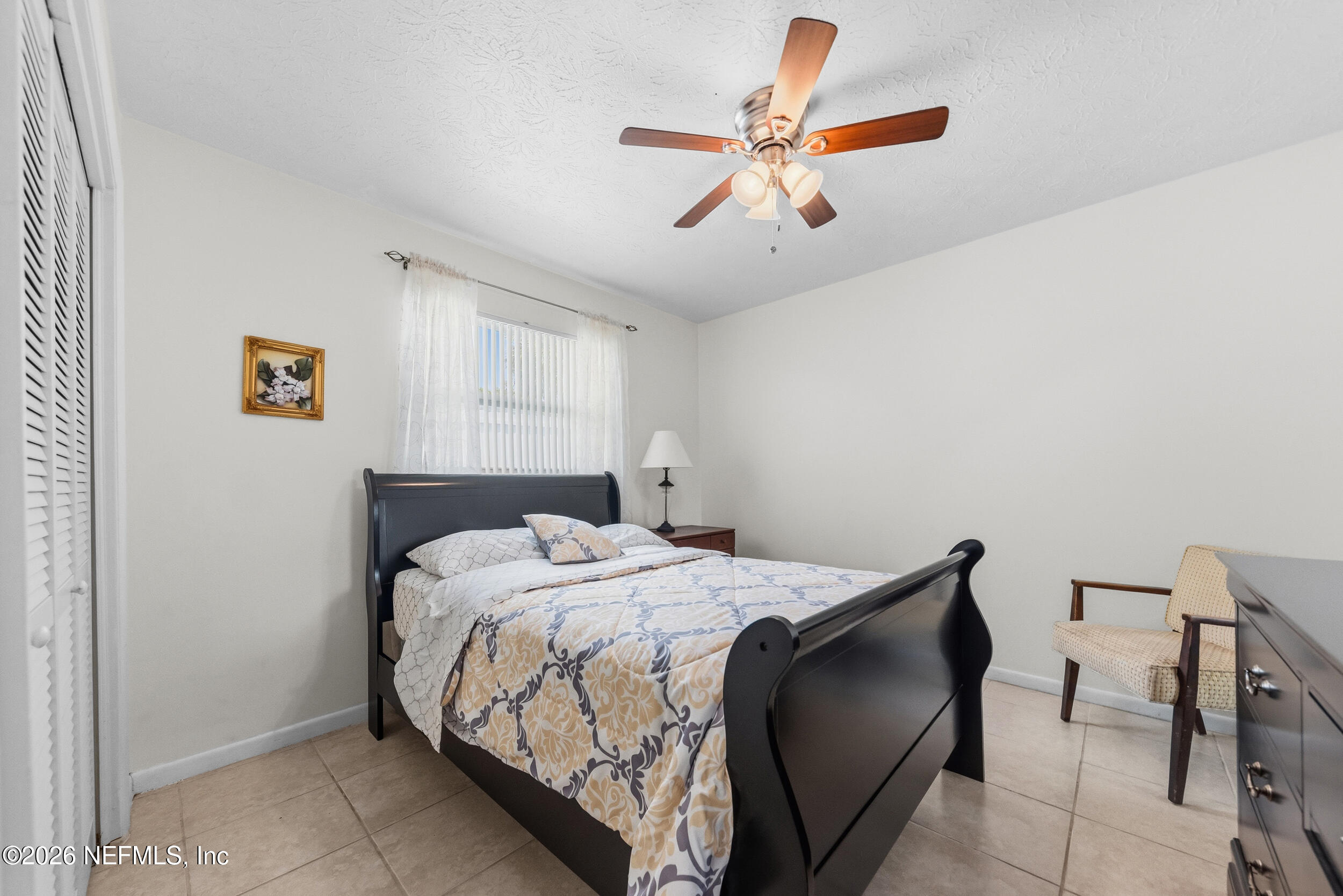 7255 Floral Ridge Drive Jacksonville, FL 32277 - Photo 15 of 25 Guest Bed 1
