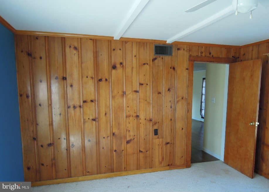 20 Luttrell Road Berkeley Springs, WV 25411 - Photo 17 of 25 Interior (General)