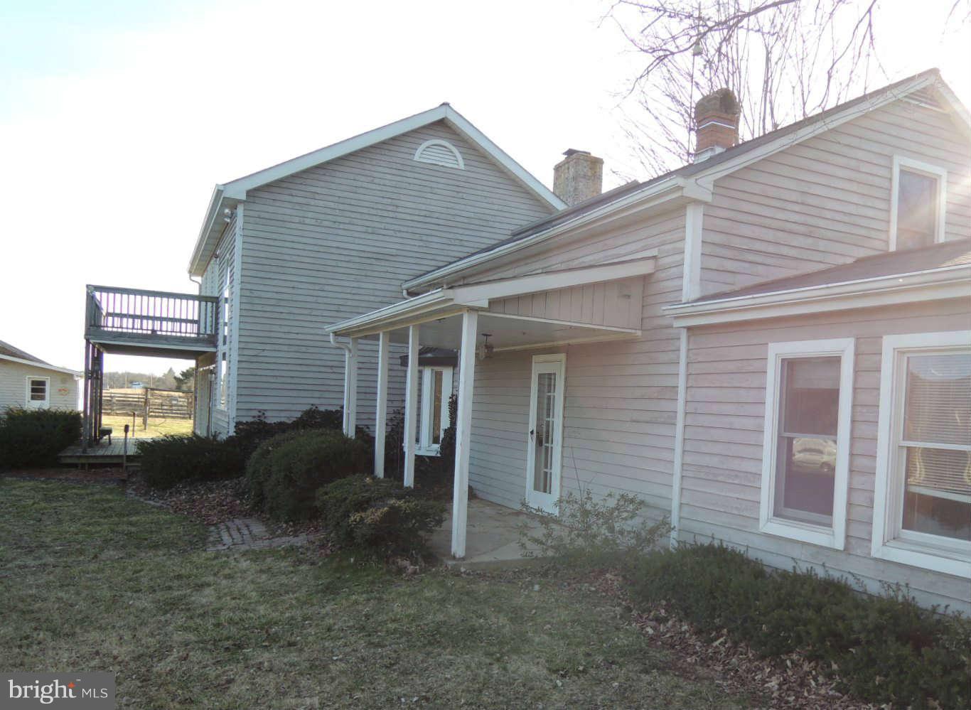 20 Luttrell Road Berkeley Springs, WV 25411 - Photo 3 of 25 Exterior (General)