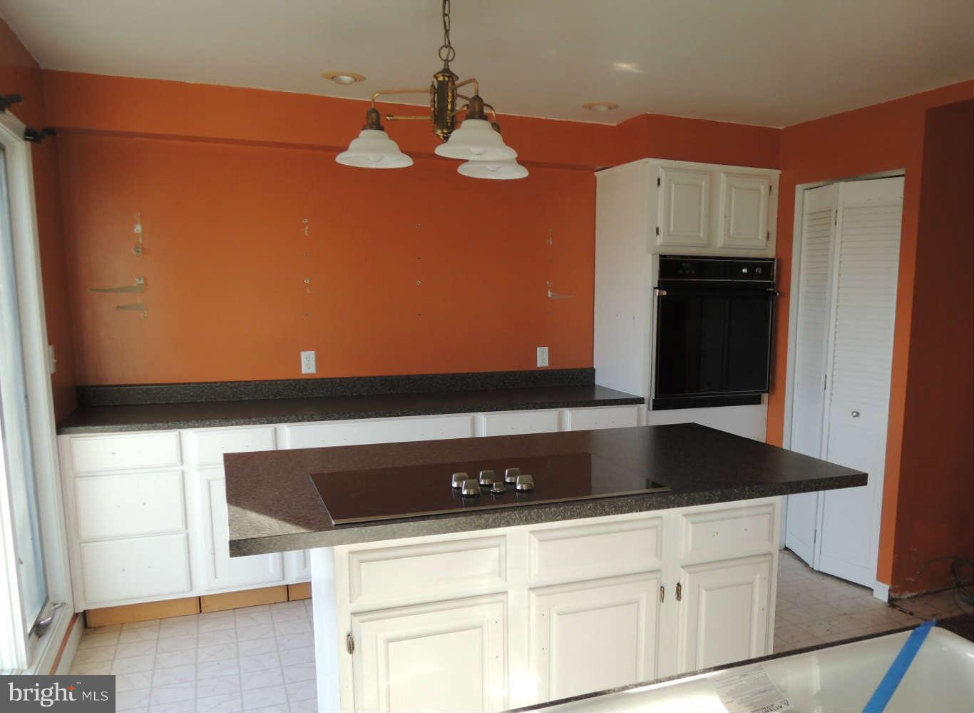 20 Luttrell Road Berkeley Springs, WV 25411 - Photo 24 of 25 Kitchen