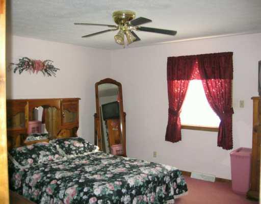 399 Anderson Hozak Road Clinton, PA 15026 - Photo 7 of 8 Master Bedroom.