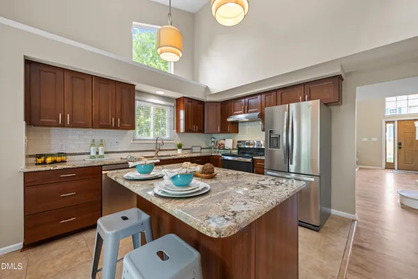 $585,000 | 100 Trailview Drive, Cary, NC 27513