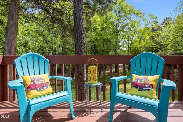 $585,000 | 100 Trailview Drive, Cary, NC 27513