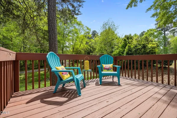 $585,000 | 100 Trailview Drive, Cary, NC 27513