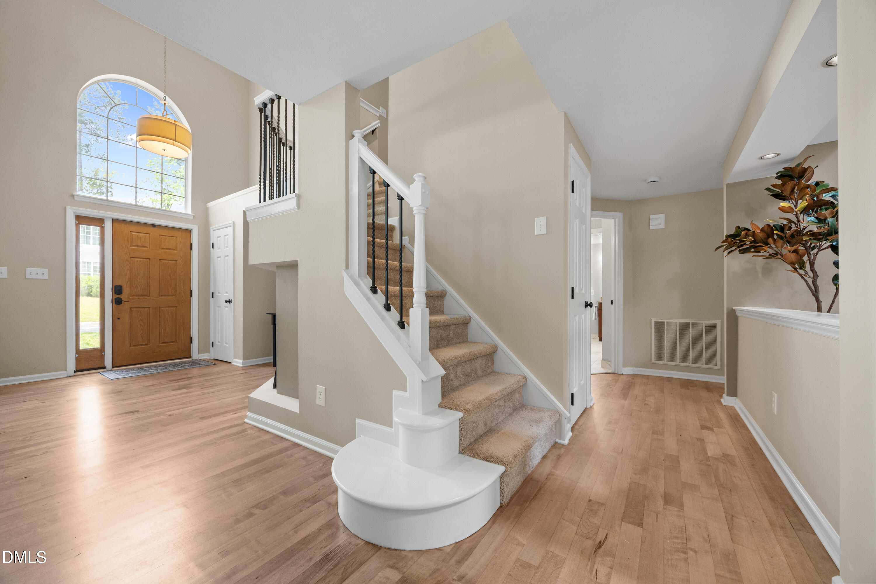 100 Trailview Drive Cary, NC 27513 - Photo 9 of 41 36-print-IMG_3344
