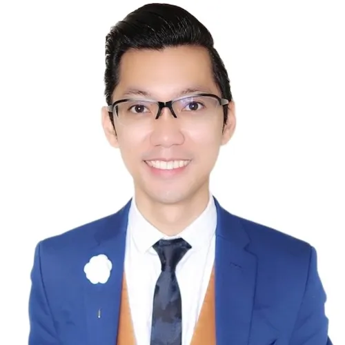 Ken Solon, Agent in  - Compass