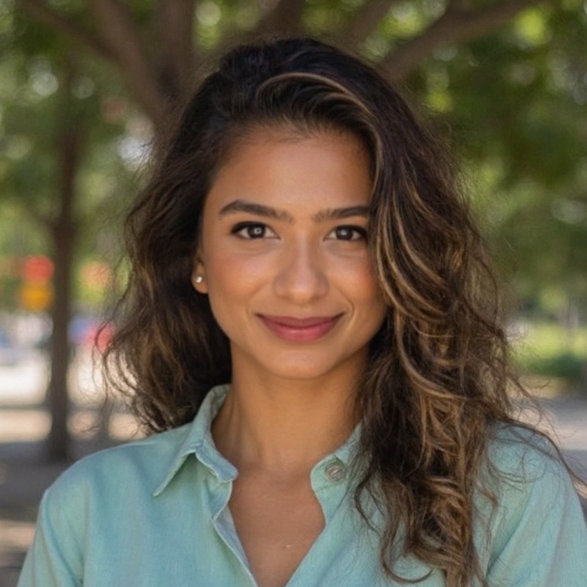 Headshot of Shabreena Chettiar
