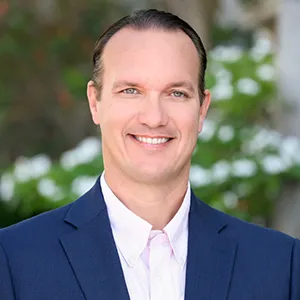 Bryant Roepnack, Agent in  - Compass