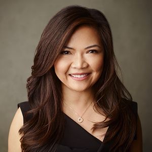 Headshot of Theresa Nguyen