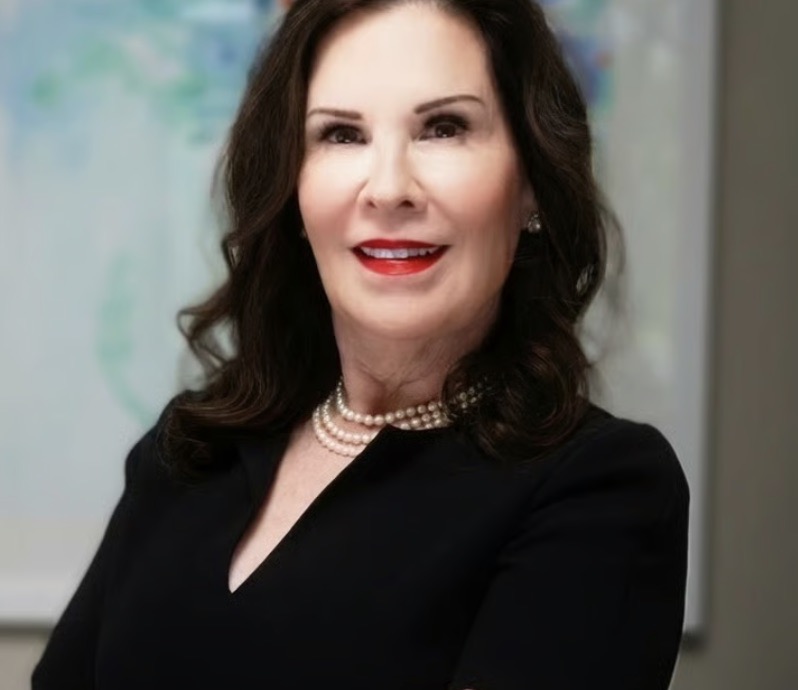 Headshot of Patti Prasher