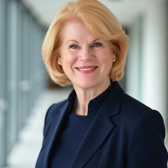 Karin Fry, Agent in  - Compass