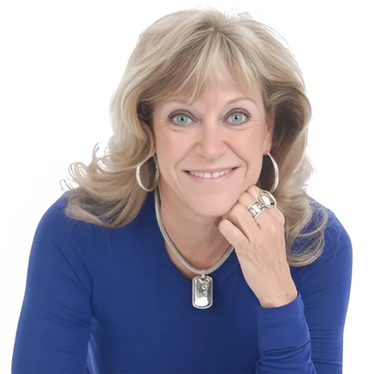 Eileen Parisi, Agent in  - Compass