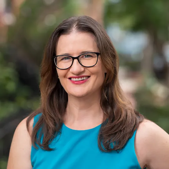 Jessica Bachay, Agent in  - Compass