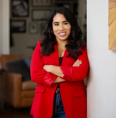 Yanira Fosnaugh, Agent in  - Compass