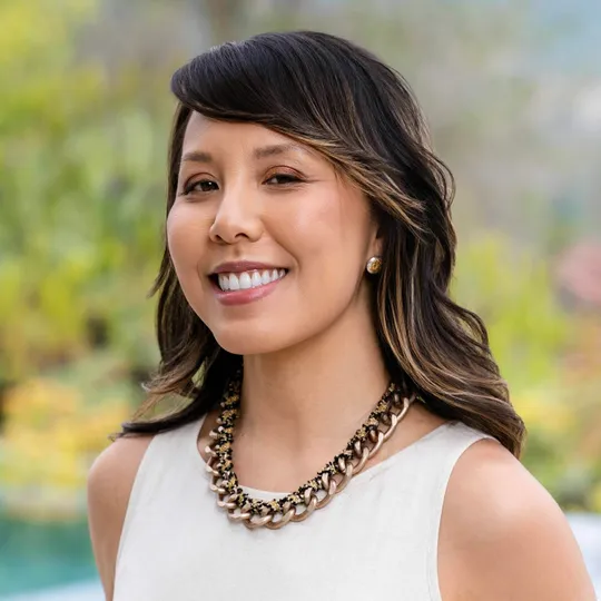 Christine Cheng, Agent in  - Compass
