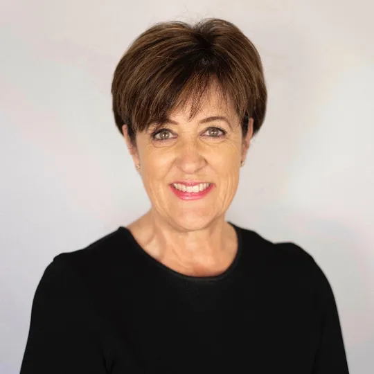 Debby Beck, Agent in  - Compass