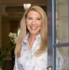 Katherine Shermansky, Agent in  - Compass