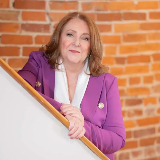 Janyce Colmery, Agent in  - Compass