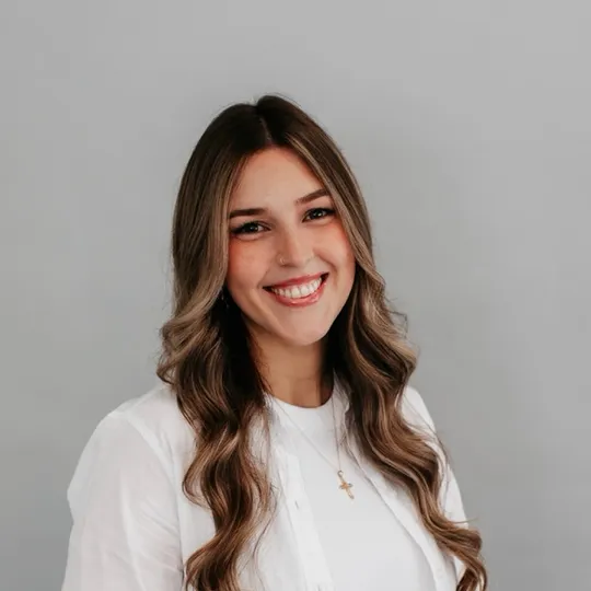 Tenley Gonzalez, Agent in  - Compass