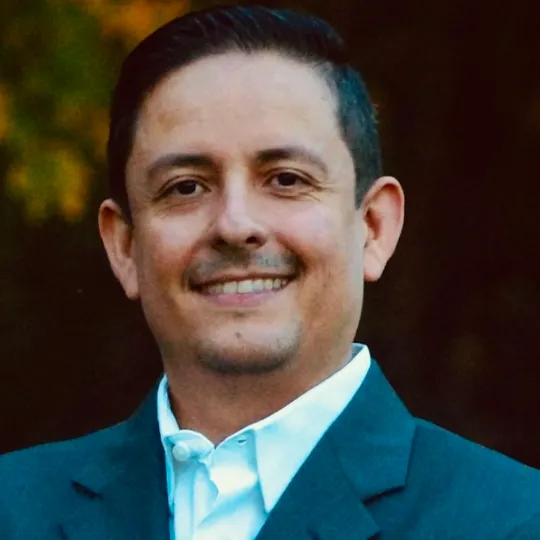 Hermann Jimenez, Agent in  - Compass