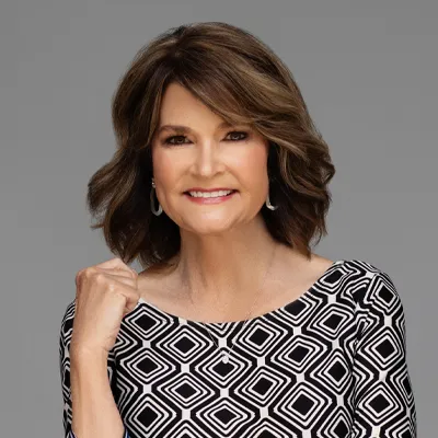 Gigi Jacks McClaskey, Agent in  - Compass