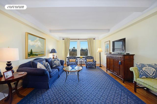 $3,125,000 | 327 Central Park West, 9B | Upper West Side