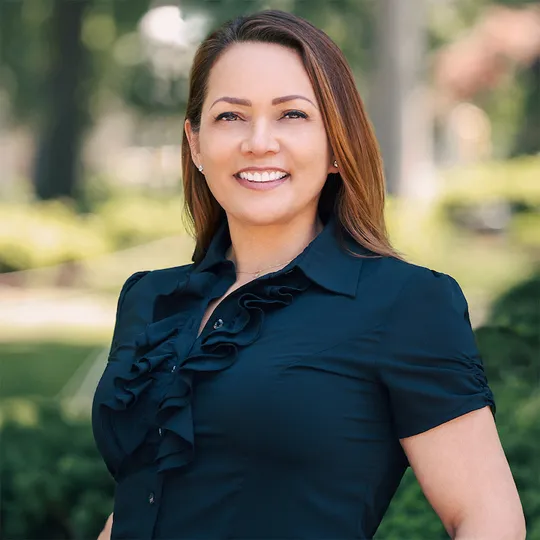 Delia Quinn, Agent in  - Compass