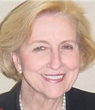 Sissy Rogers, Agent in  - Compass