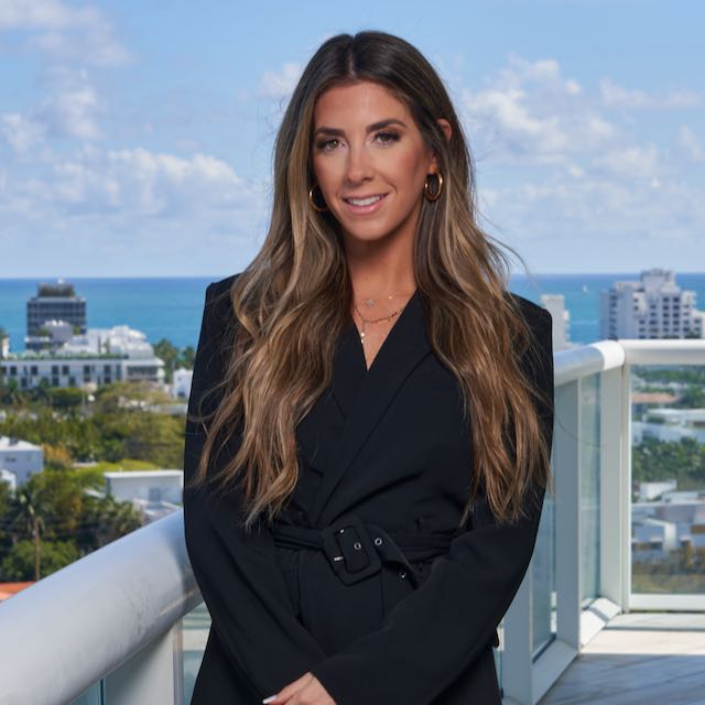 Headshot of Jaime Blatt