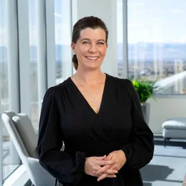 Britt Armstrong, Agent in  - Compass